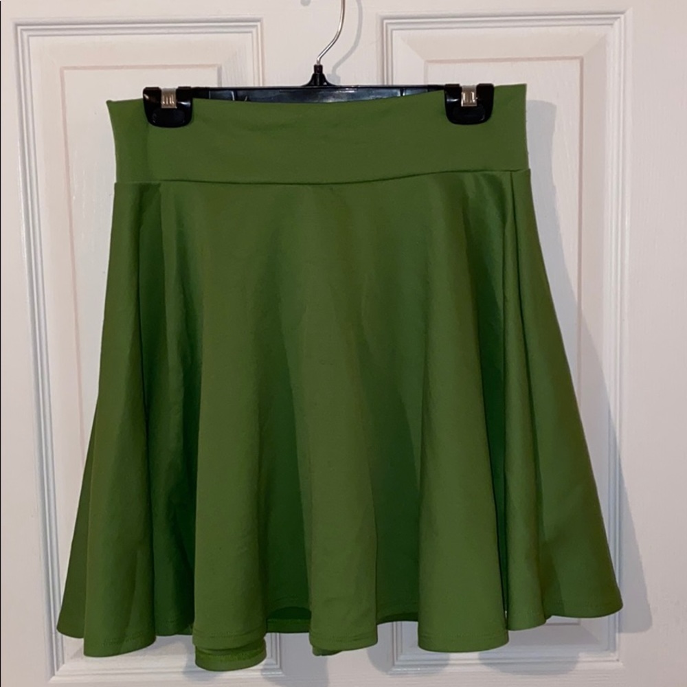 Large Green Skater skirt